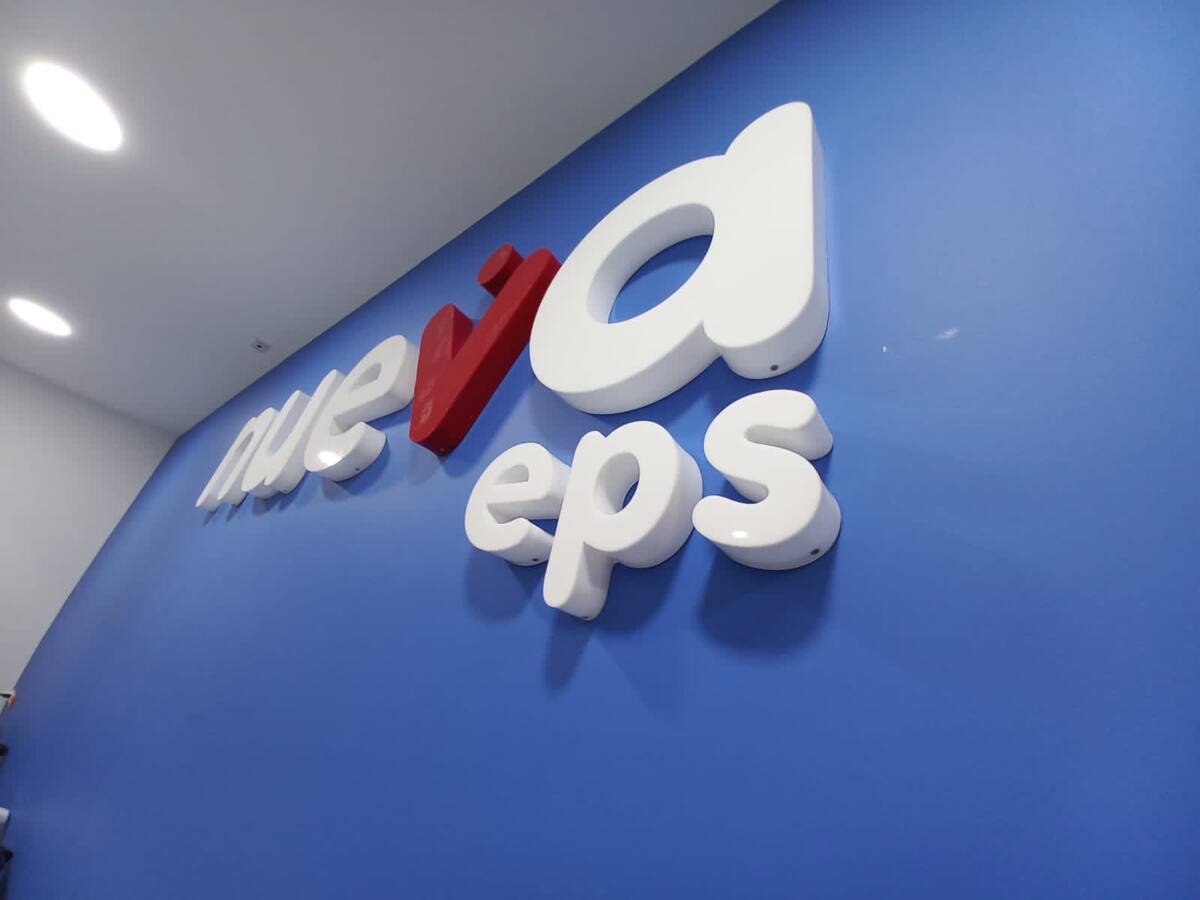 Enrique Vargas Lleras entuteló a Petro por señalamientos a su familia sobre la Nueva EPS