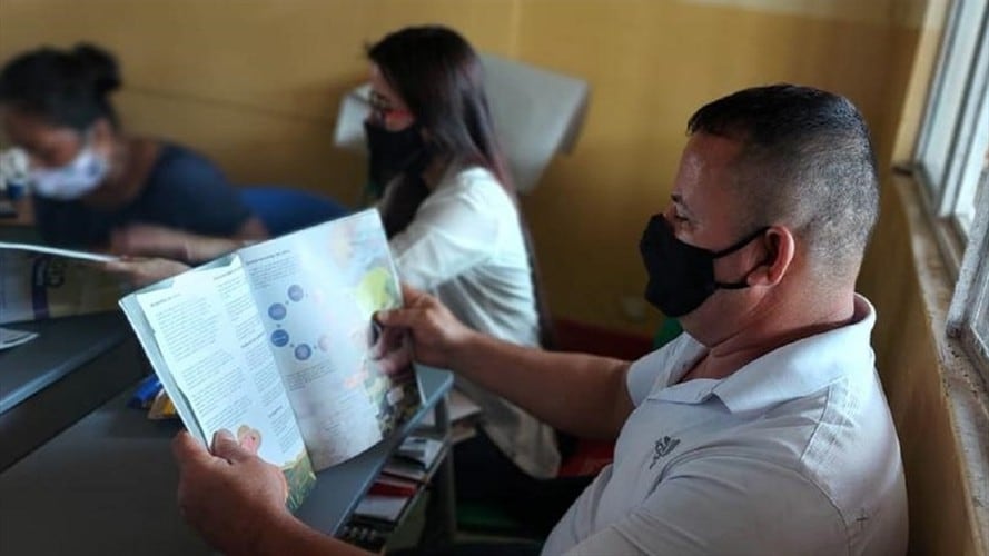 Lo harán bajo un modelo flexible donde las escuelas visitan a los estudiantes.. Foto: Cortesía ARN