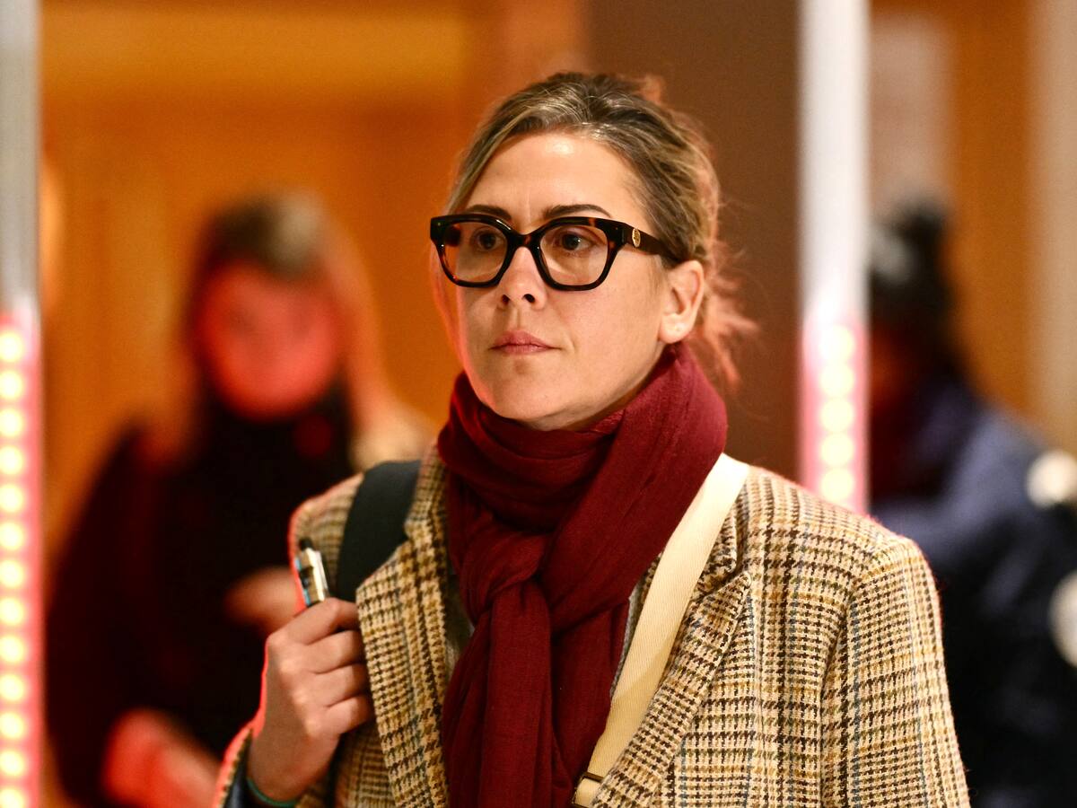 Caroline Darian, hija de Pelicot, demanda a su padre por violación