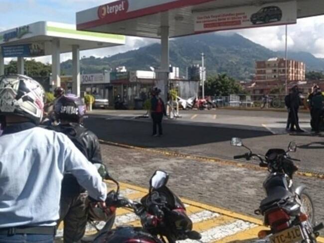 Camioneros permitirán abastecimiento diario de gasolina del 30 % en Pereira. Foto: Cortesía para Cristina Álvarez