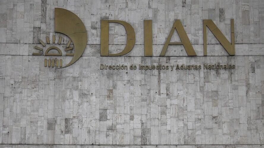 Dian informó que se podrán presentar las declaraciones tributarias más tardar al día siguiente en que los servicios informáticos electrónicos se estabilicen. Foto: Colprensa