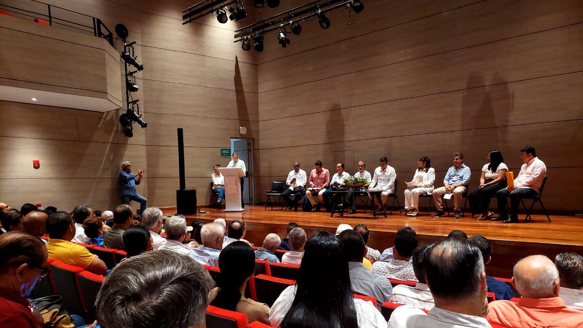 Gremios en Cartagena respaldaron gobierno de Dumek Turbay