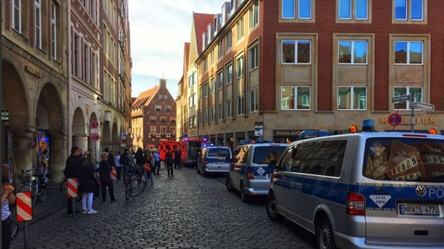 La Policía de Alemania confirmó que han habido decenas de heridos como resultado de un camión que arroyó a peatones en la ciudad de Münster. Foto: Agencia Anadolu