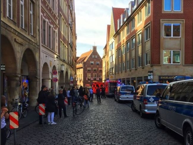 La Policía de Alemania confirmó que han habido decenas de heridos como resultado de un camión que arroyó a peatones en la ciudad de Münster. Foto: Agencia Anadolu
