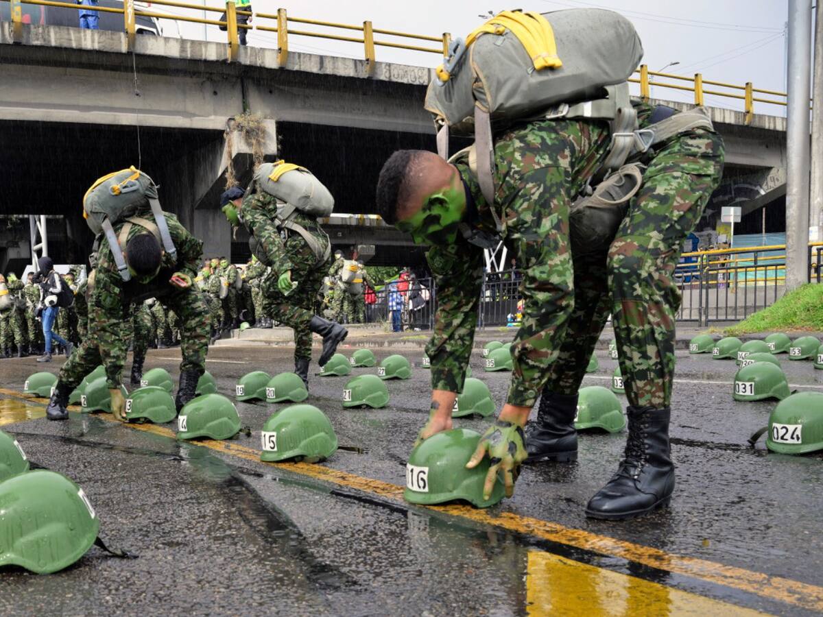 Reviva el minuto a minuto del desfile militar del 20 de julio por el día de la Independencia