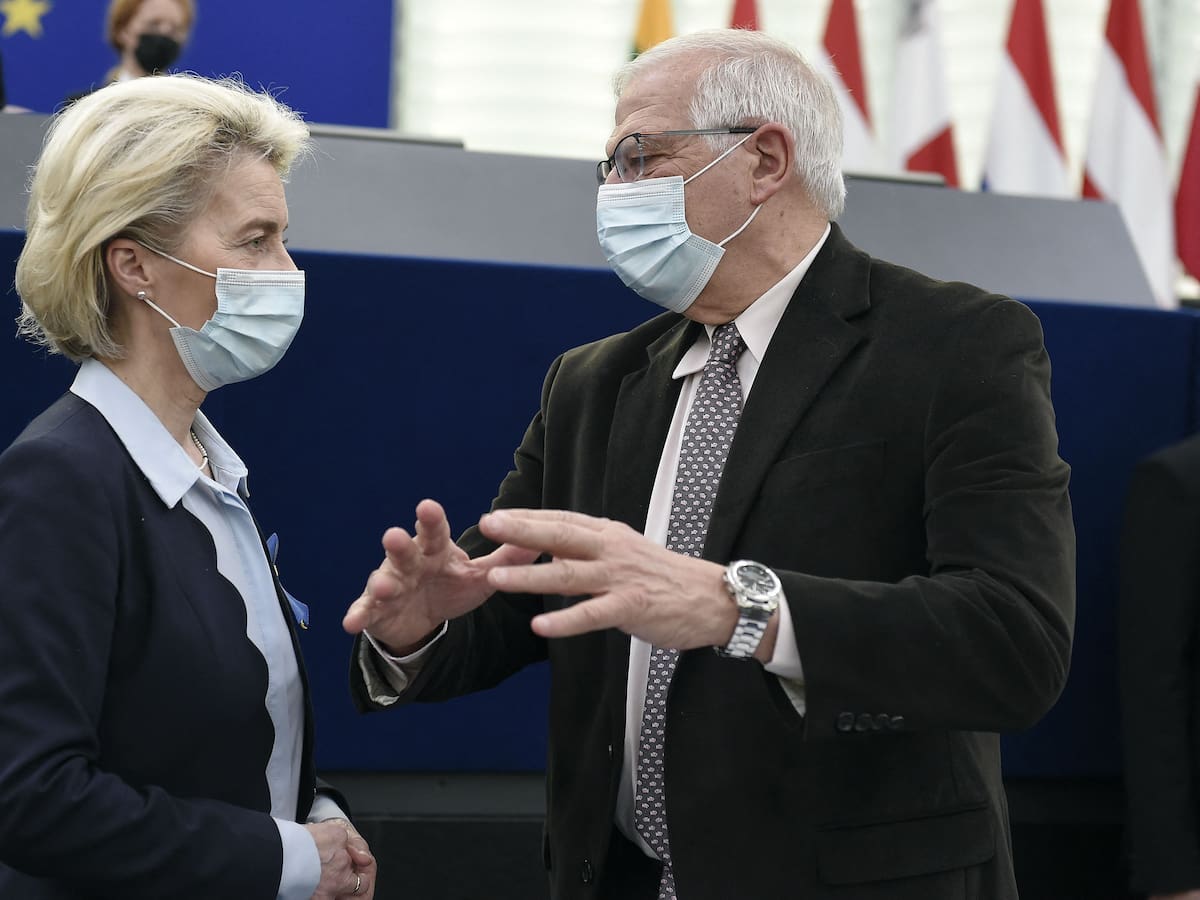 Von der Leyen y Borrell llegan a Kiev para conocer la situación de la guerra