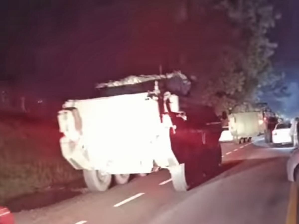 Disidencias volvieron a instalar un retén ilegal en la vía Panamericana entre Popayán y Cali