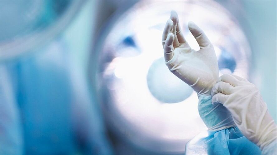 Lenin Lozano, enfermero jefe de la Clínica Marta en Villavicencio, denunció que no tiene garantías para trabajar.. Foto: Getty Images