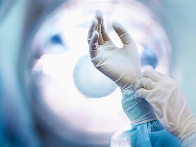 Lenin Lozano, enfermero jefe de la Clínica Marta en Villavicencio, denunció que no tiene garantías para trabajar.. Foto: Getty Images