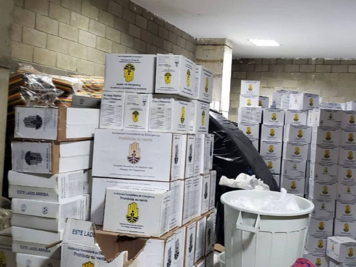 Polémica por ayudas humanitarias que se encuentran en un estadio de Montería