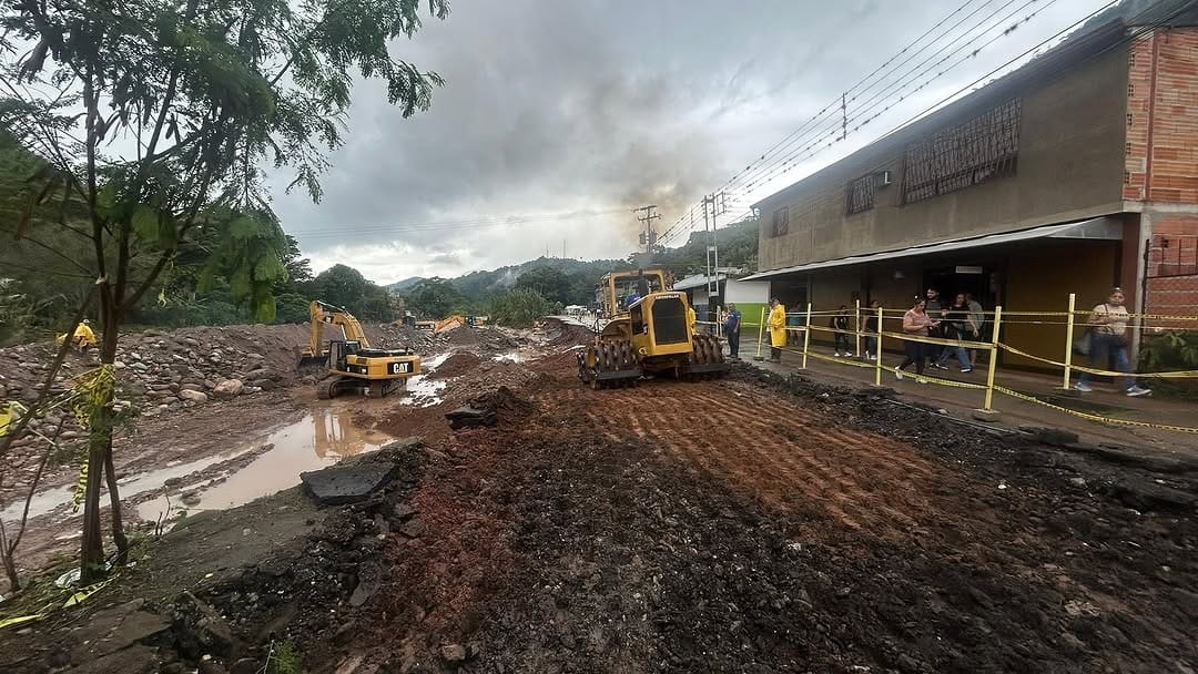Lluvias han afectado las vías que comunican a Colombia con Venezuela, en el estado Táchira. / Foto: Cortesía prensa Gobernación del Estado Táchira