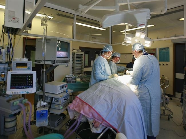 Muere mujer tras someterse a procedimiento quirúrgico con doctor Urazán