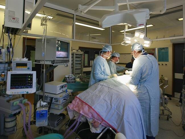 Muere mujer tras someterse a procedimiento quirúrgico con doctor Urazán