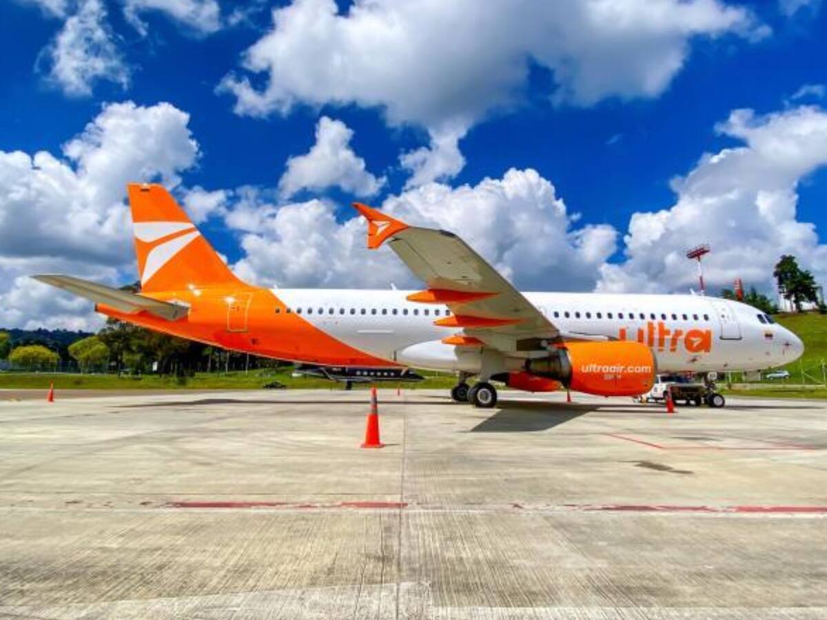Denuncia: Pasajeros de Ultra Air llevan 48 horas durmiendo en el aeropuerto de San Andrés