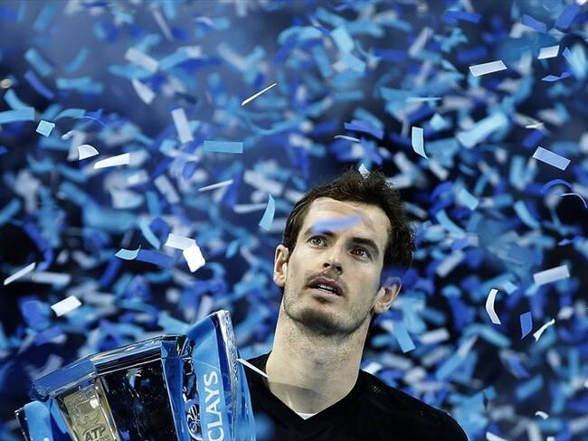 Andy Murray con el trofeo de la Copa Masters . Foto: Associated Press - AP