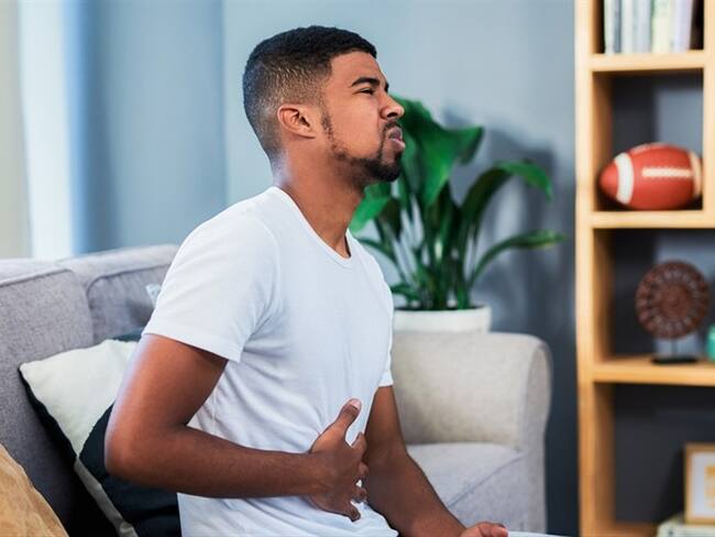 Estos hábitos podrían incrementar el padecimiento de colon irritable. Foto: Getty Images