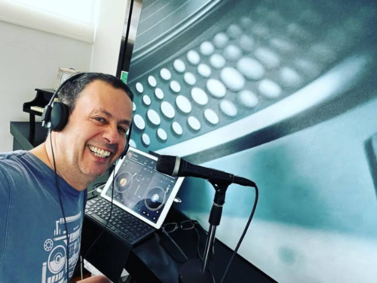 “Es hacer contenidos para aportarle cosas importantes a los medios y al país”: Alejandro Villalobos