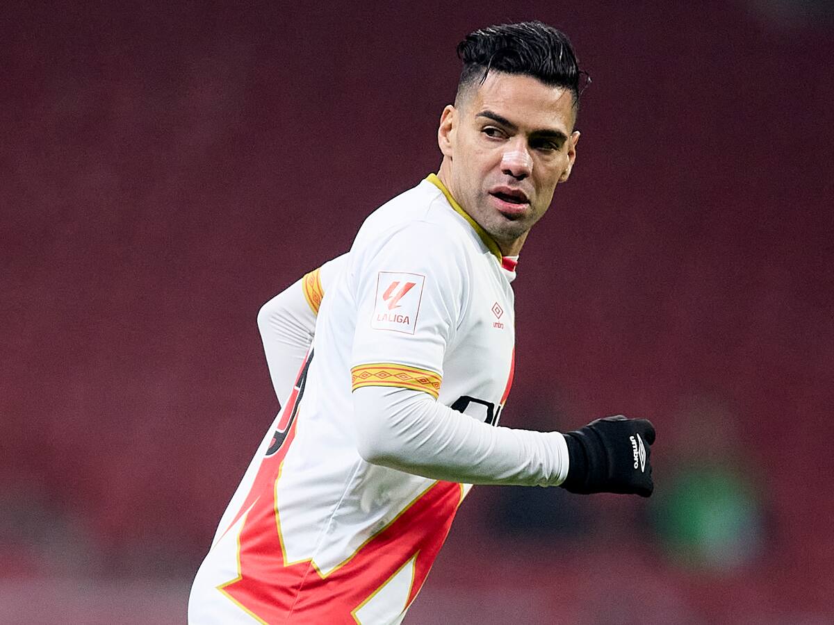 Radamel Falcao ya tiene nuevo entrenador en el Rayo Vallecano