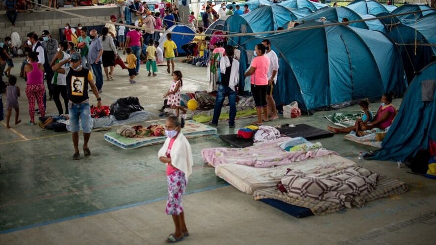 De los 5.888 ciudadanos que llegaron desplazados a Arauquita por los combates en la frontera con Venezuela, cerca del 40% ya ha regresado. Foto: Getty Images / VANESSA JIMÉNEZ