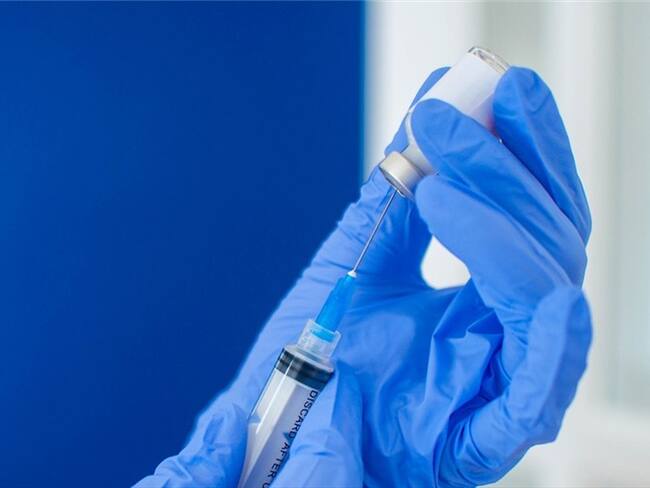 La bancada de la Colombia Humana envió carta al presidente Iván Duque para que autorice la adquisición de vacunas por parte de la Alcaldía de Bogotá.. Foto: Getty Images