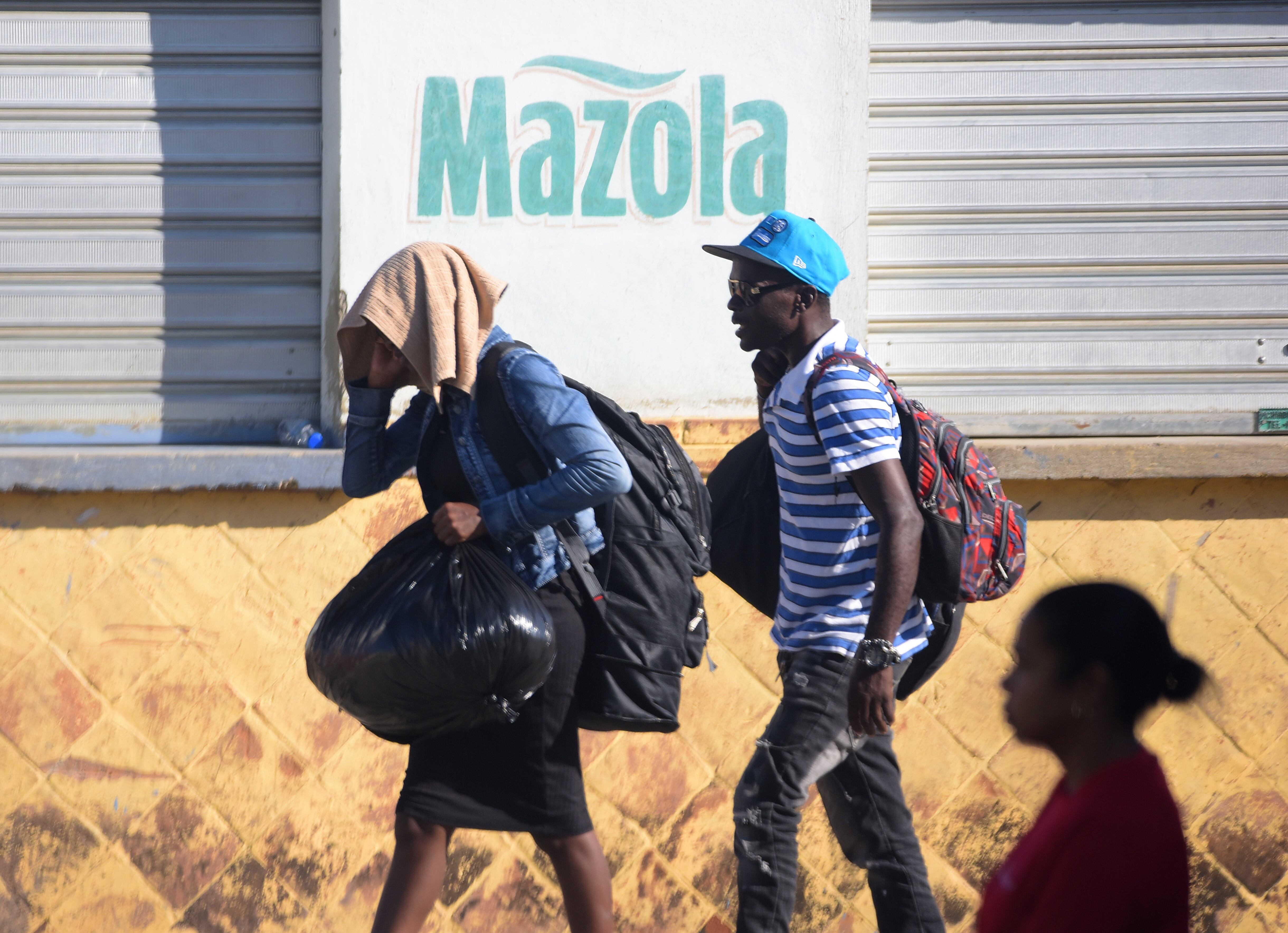 Desplazamiento en Haití. EFE/ Luis Tavárez