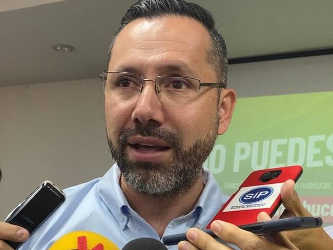 Concejal renunció a su curul para aspirar a la Alcaldía de Bucaramanga