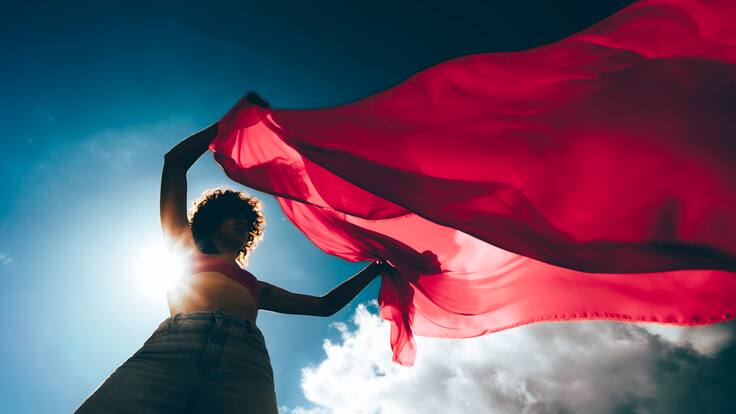 ¿Cómo influyen los arquetipos zodiacales en el empoderamiento femenino?