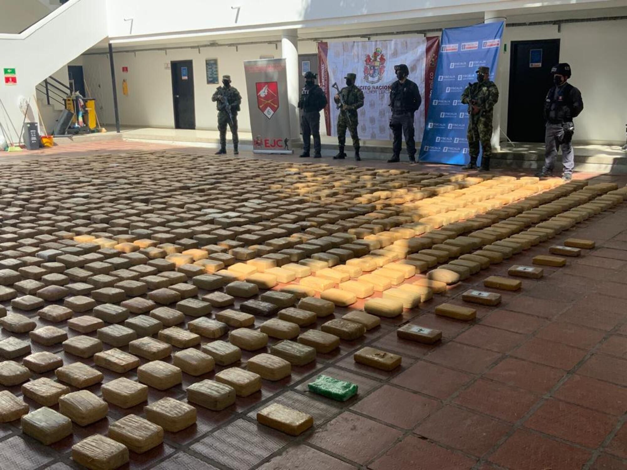 Droga incautada/ Ejército Nacional