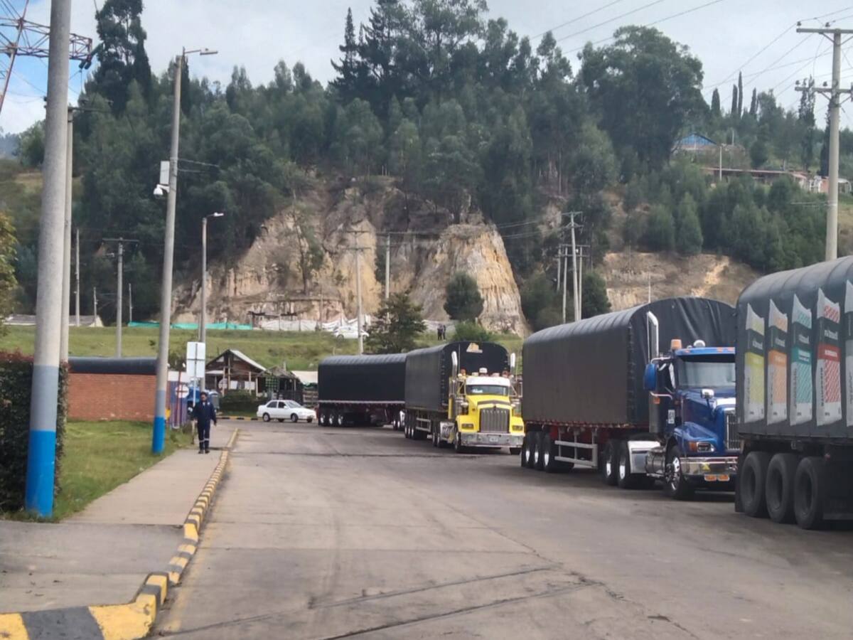 Transportadores de carbón desbloquean acceso de Gensa en Paipa y llegan acuerdos