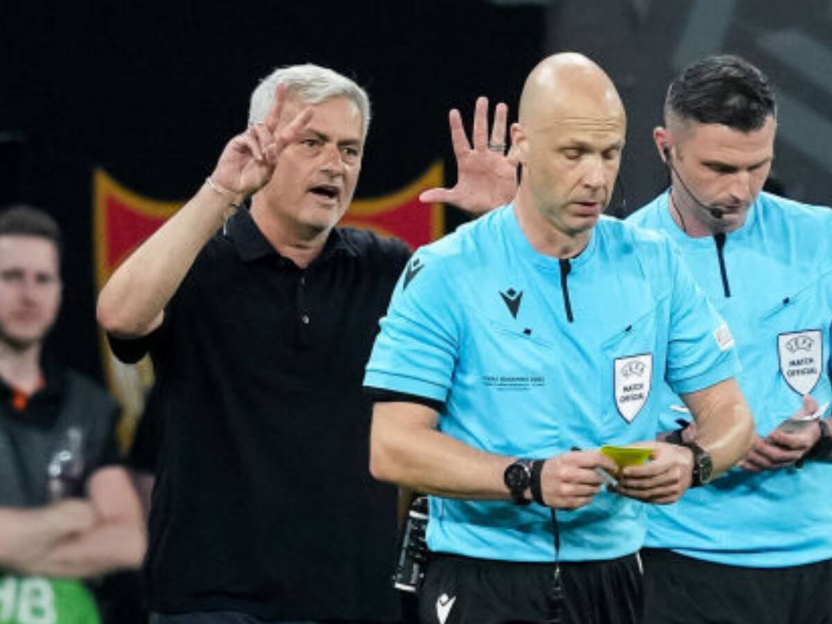 UEFA abre proceso disciplinario contra Mourinho por insultos al árbitro Anthony Taylor
