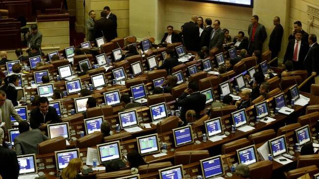 Votaciones a contralor. Créditos: Colprensa