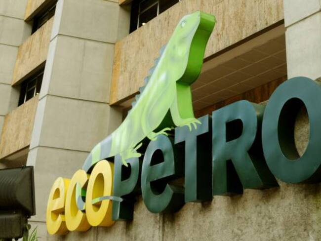 Ecopetrol buscará producir un millón de barriles de petróleo: economista experto
