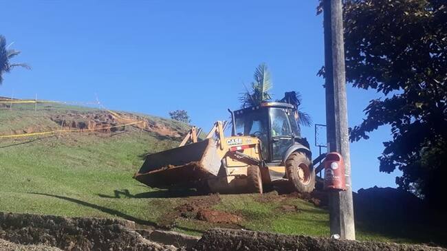 Tras las denuncias realizadas por líderes de la zona, la máquina fue retirada . Foto: Cortesía