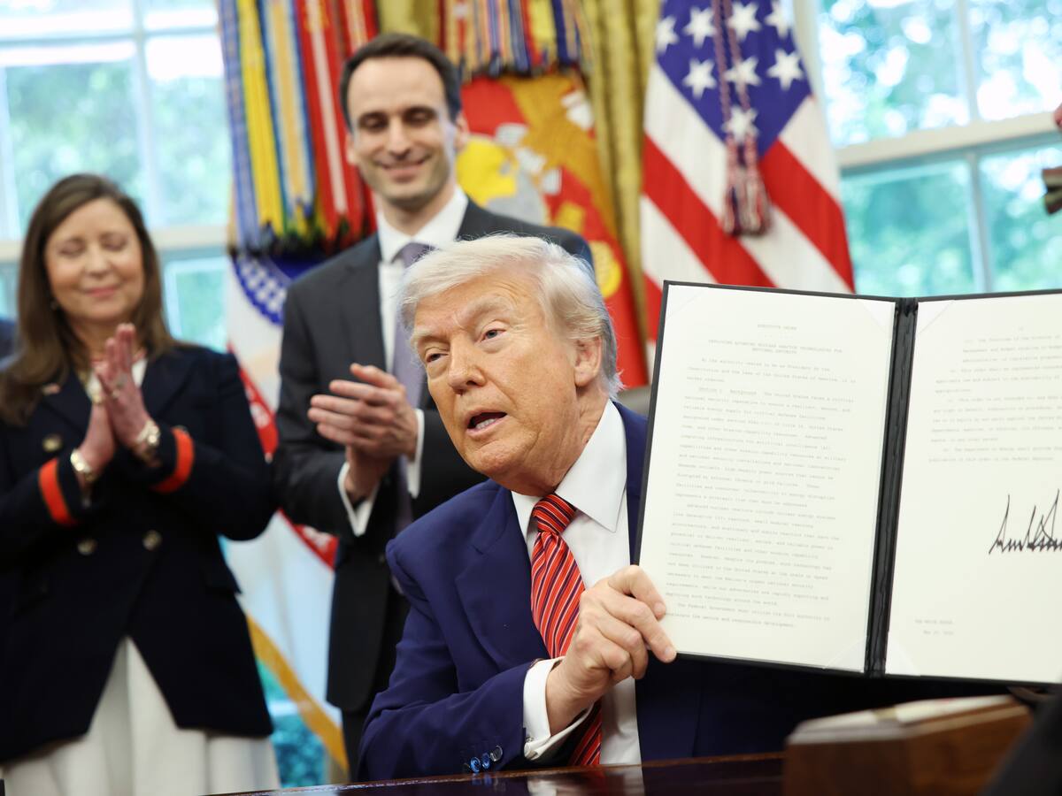 Trump firmó órdenes ejecutivas para impulsar el desarrollo de la energía nuclear