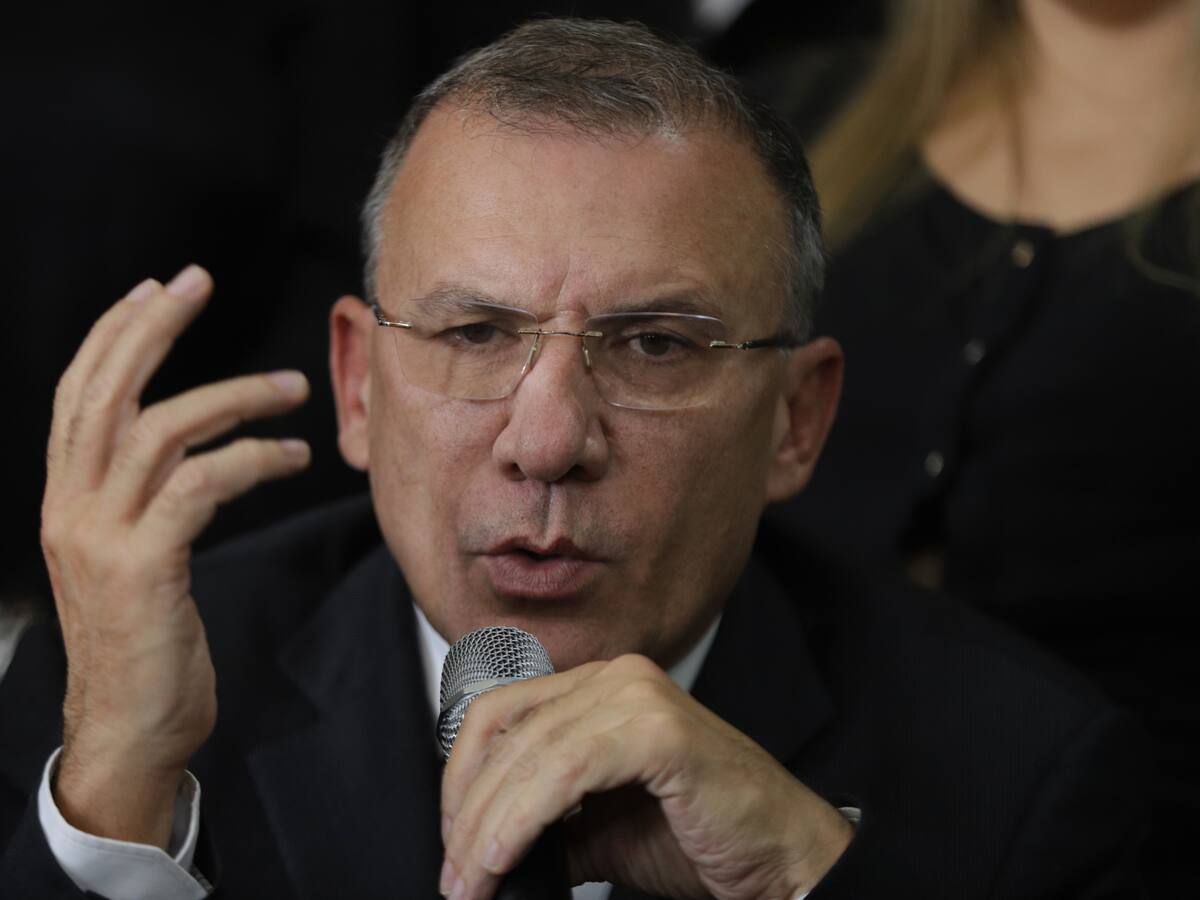 Roy Barreras reacciona al nombramiento de su expareja