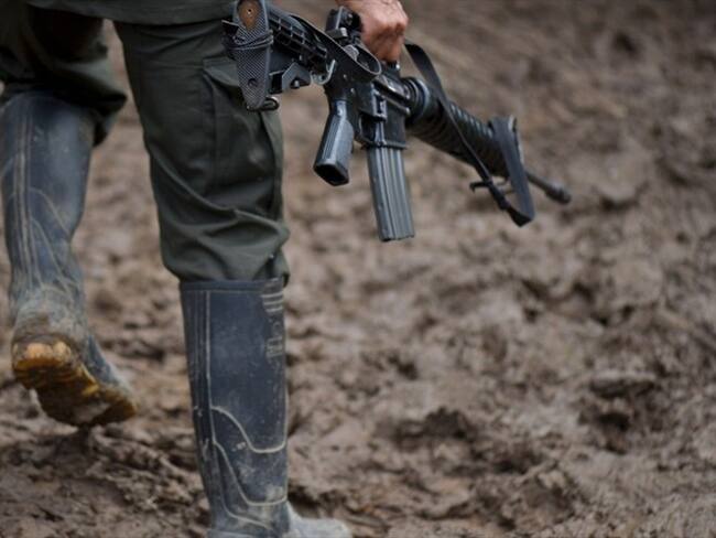 Indígenas expulsaron a tres presuntos disidentes de las Farc en Silvia, Cauca. Foto: Getty Images