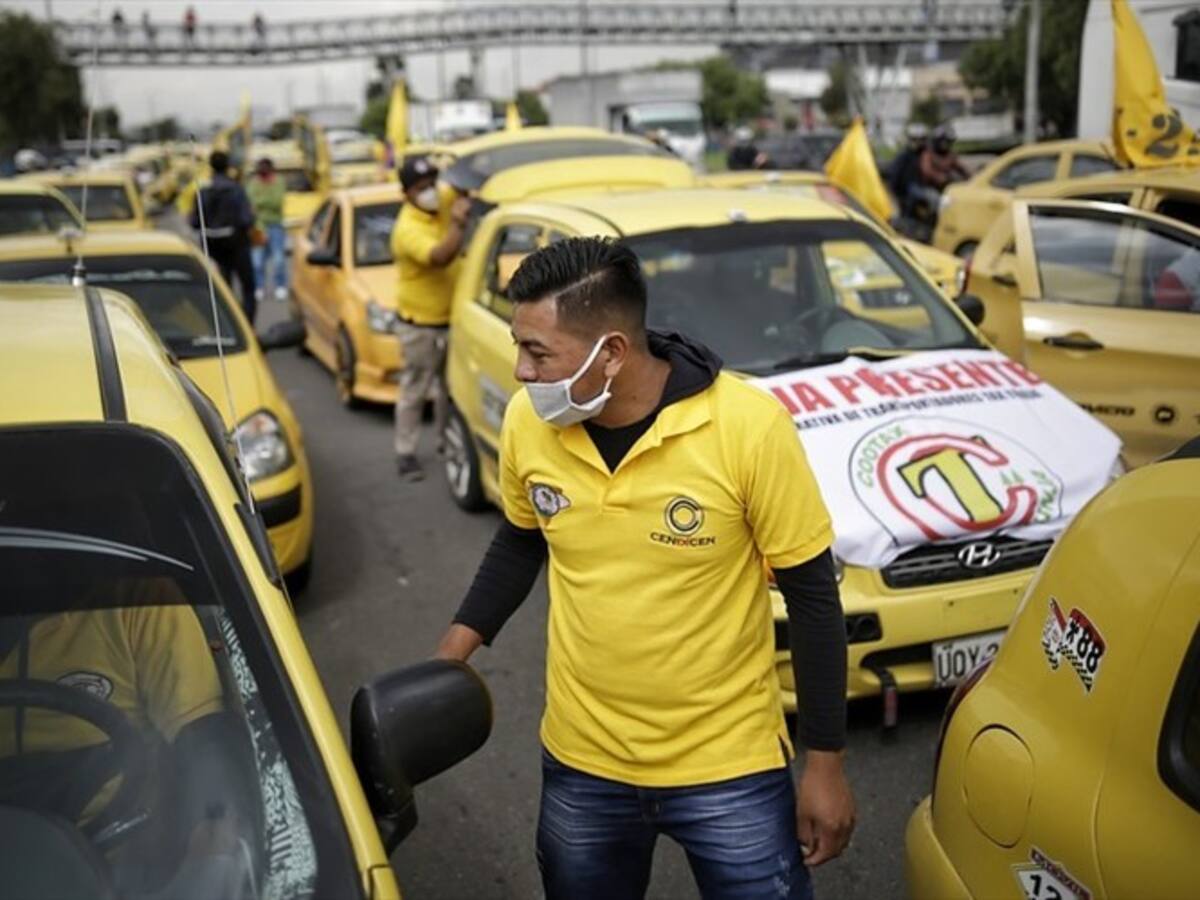 Mintransporte adopta medida para proteger vehículos del servicio público