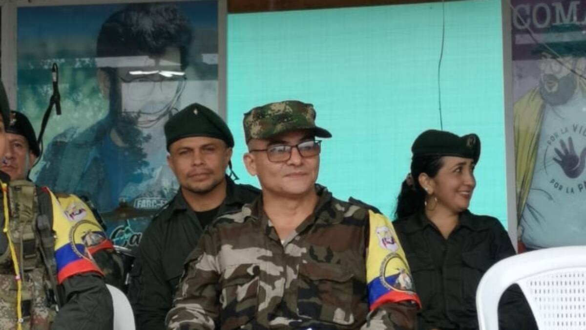 ‘Iván Mordisco’ reaparece para dar detalles de instalación de mesa con Gobierno Petro