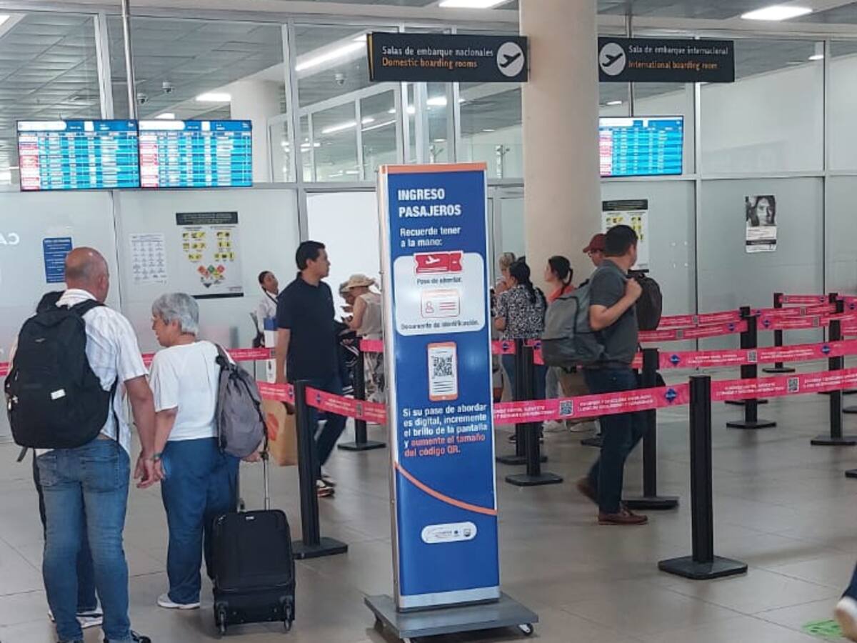 Aire acondicionado en aeropuerto de Santa Marta funciona a medias: Usuarios