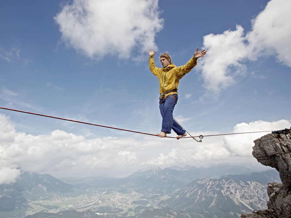 ¿Qué hace que Colombia viva en una eterna cuerda floja?