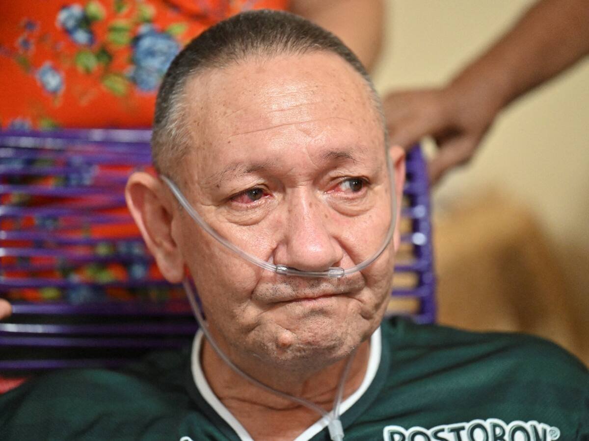 “Gracias por este regalo”: Víctor Escobar celebró décima estrella con la plantilla del Deportivo Cali