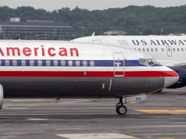 American Airlines y US Airways se fusionan y crean la mayor aerolínea