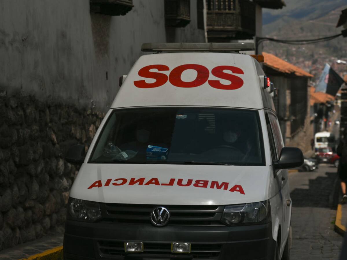 Al menos 25 muertos tras accidente de autobús en Perú