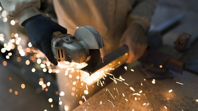 El Comité Triple A, que está conformado por el viceministro de Comercio, de Hacienda y de Minas, entre otros, recomendó reducir los aranceles de las varillas de acero del 10 % al 5 %. Foto: Getty Images / ALAN RUBIO
