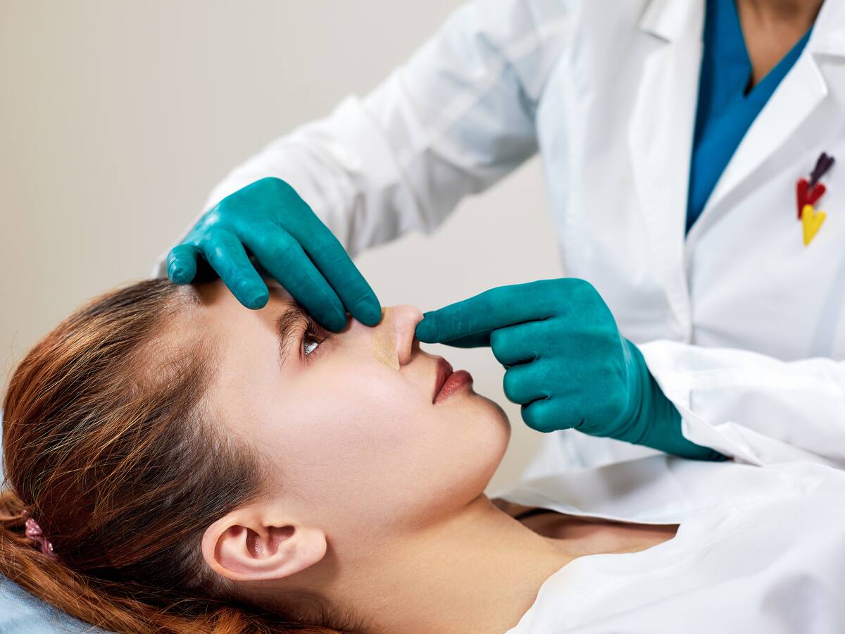 ¿La rinoplastia es solo un procedimiento estético? Cirujano plástico explica