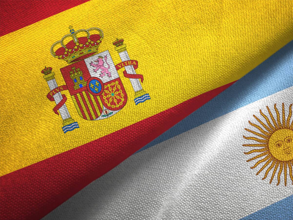 España retiró a su embajadora en Buenos Aires por la crisis diplomática con Milei