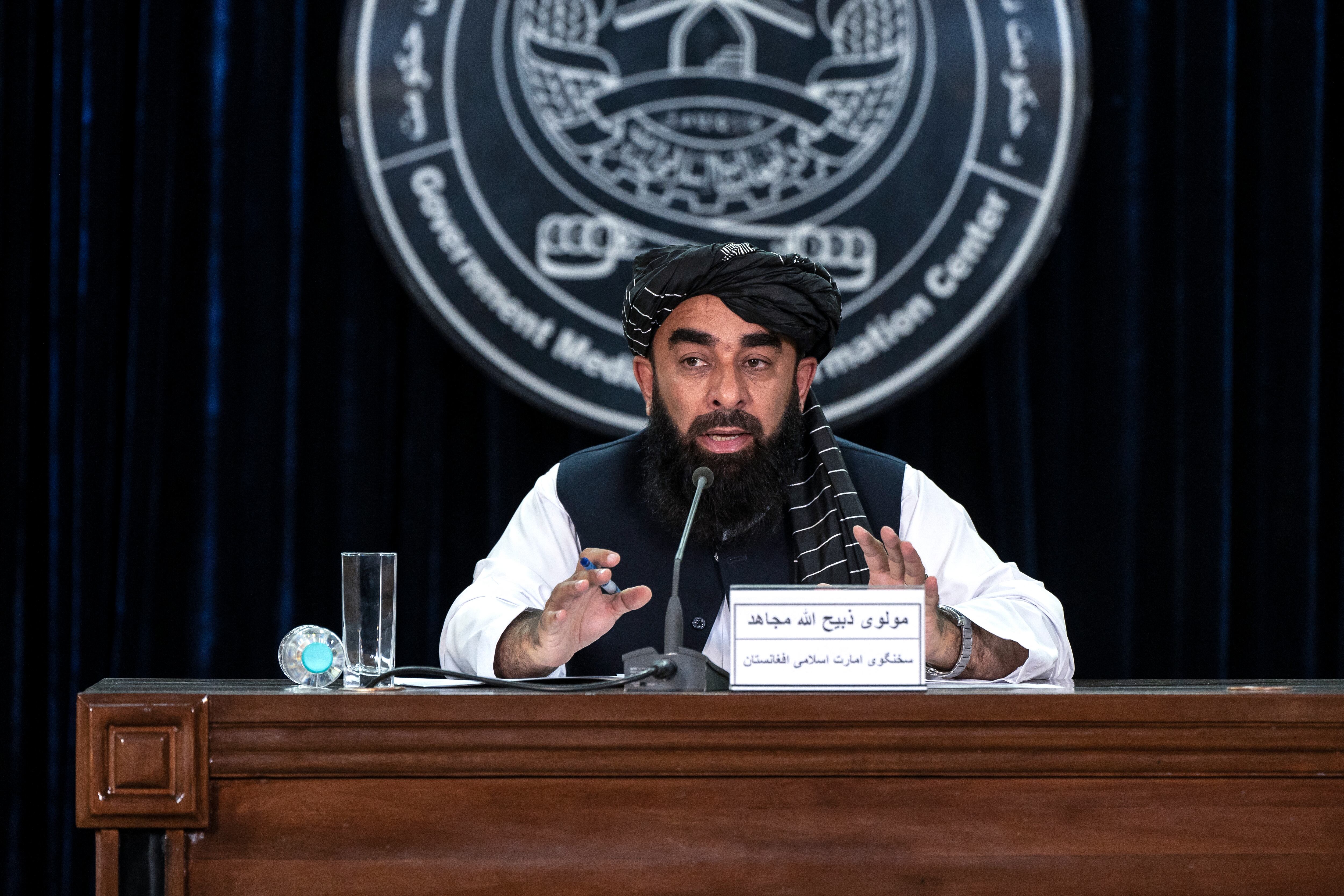 Zabihullah Mujahid en conferencia de prensa. FOTO: Wakil KOHSAR / AFP. via Getty Images