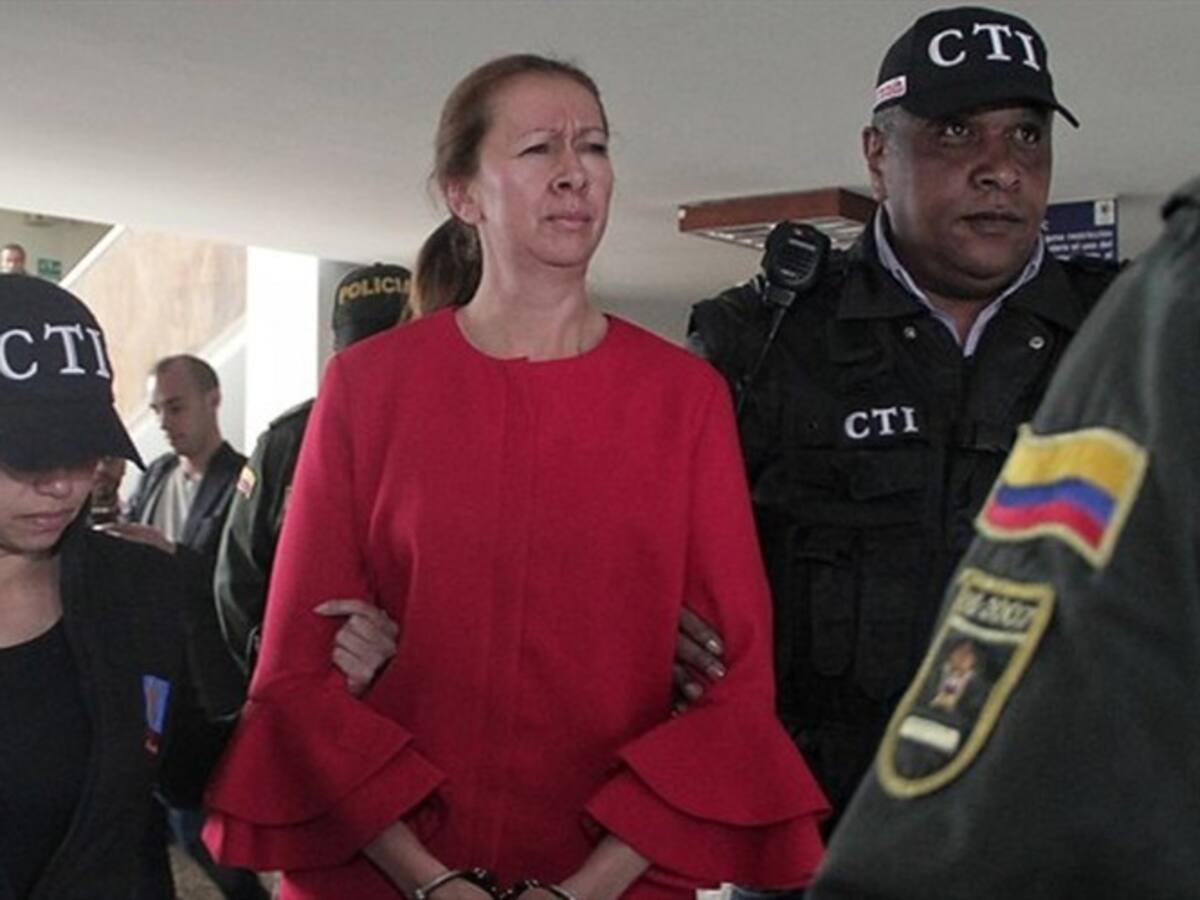 Libre exesposa del dueño de Surtifruver