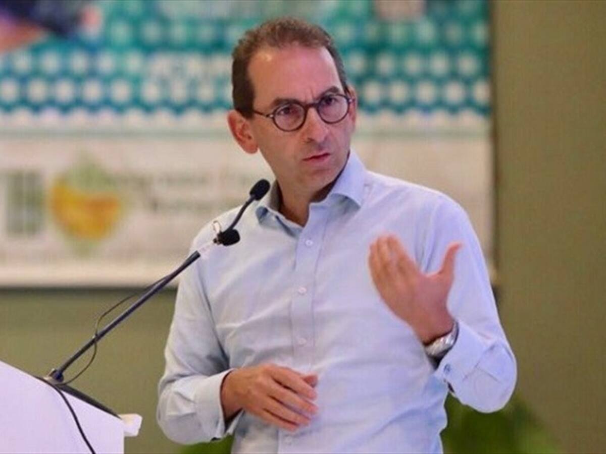 Minagricultura aceptó que recibió hojas de vida recomendadas por Fedegán y las contrató