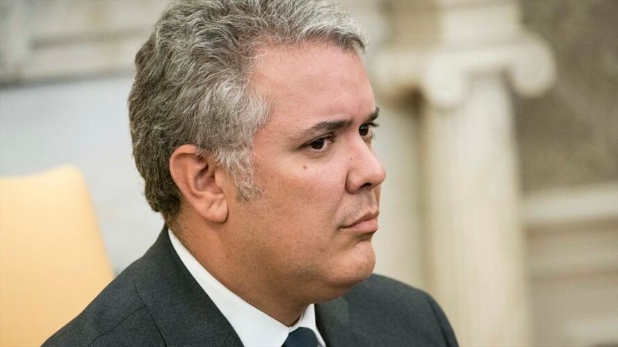 Desempolvan antiguo trino de Iván Duque en el que invita a la ciudadanía a marchar contra la reforma tributaria del gobierno de Juan Manuel Santos. Foto: Getty Images